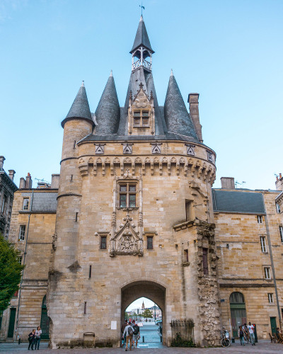 Porte Cailhau in Bordeaux, France