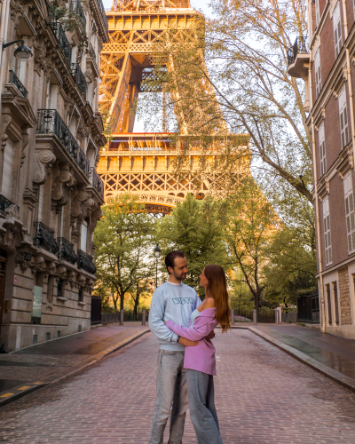 Eiffel Tower Photo Spot in Rue de l'Université, Paris