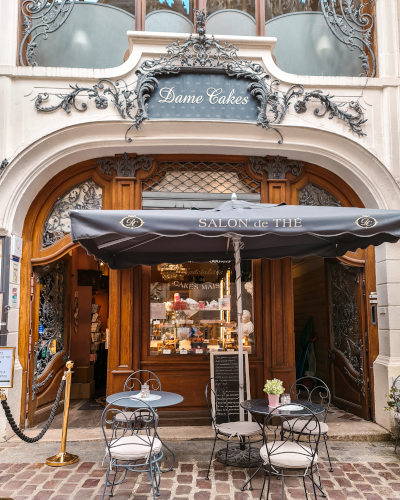 Dame Cakes in Rouen, France