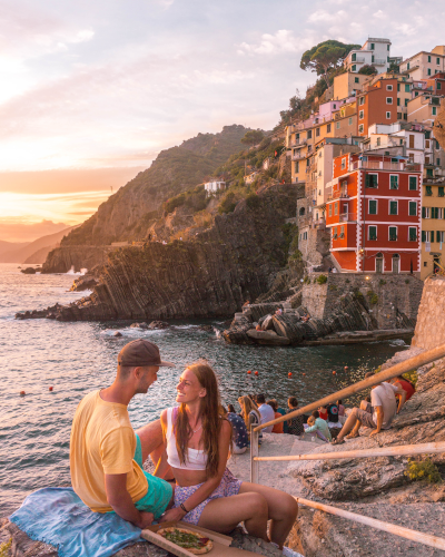 Sunset Photo Spot in Riomaggiore, Cinque Terre, Italy