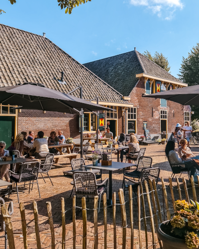 Lunch at De Hofboerderij in Keukenhof Castle, the Netherlands